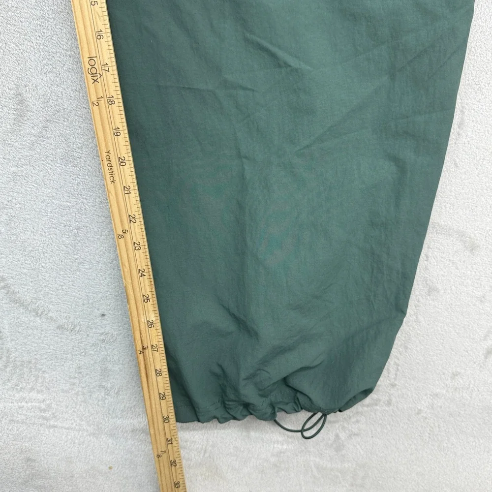 Nike Woven Track Pants Mens XL Green Bungee Cuff Nylon Sportswear FQ3588-338